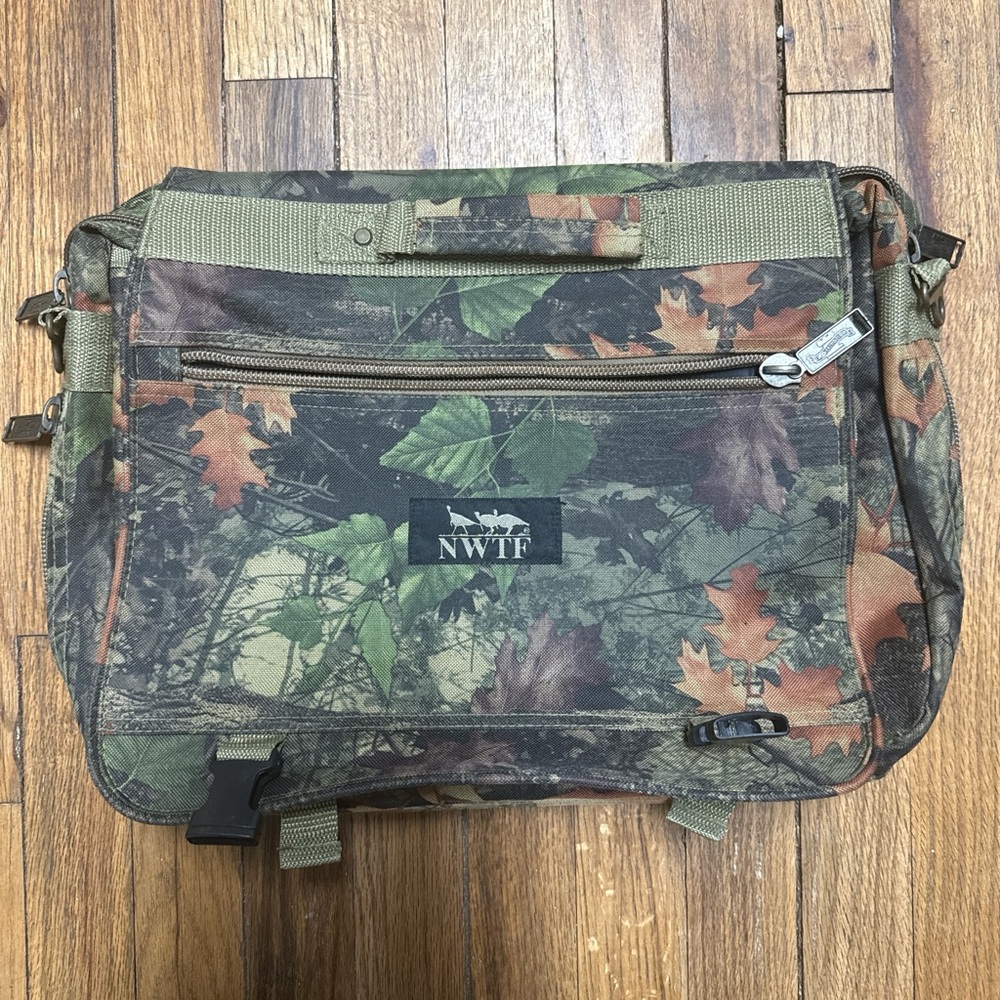 NWTF Camo Utility Satchel – Unused